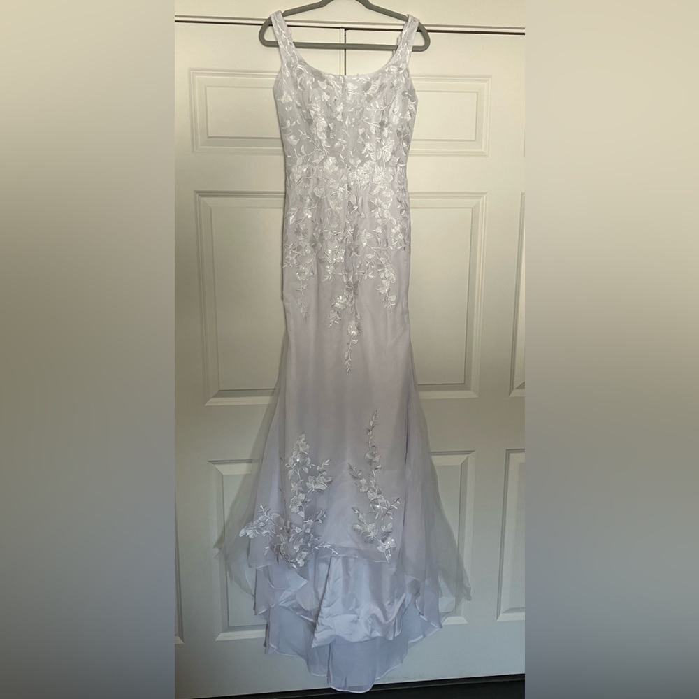 Floral Appliqué Mermaid Wedding Dress